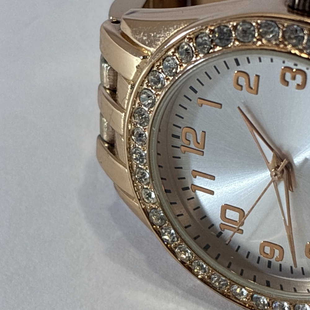 Watch Round Rose Gold Tone Link Bracelet New Battery Japan Runs Lady's Stylish - Picture 11 of 12